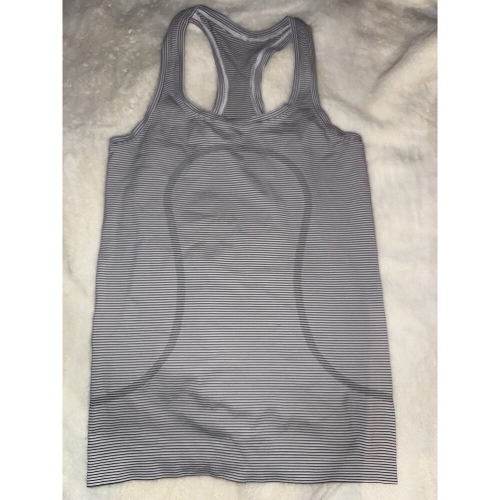 Lululemon Women’s Swiftly Tech Racerback Tank Top Size 4 Gray Striped